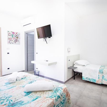 קרדדו S'Omu E Chicchinu Rooms מראה חיצוני תמונה