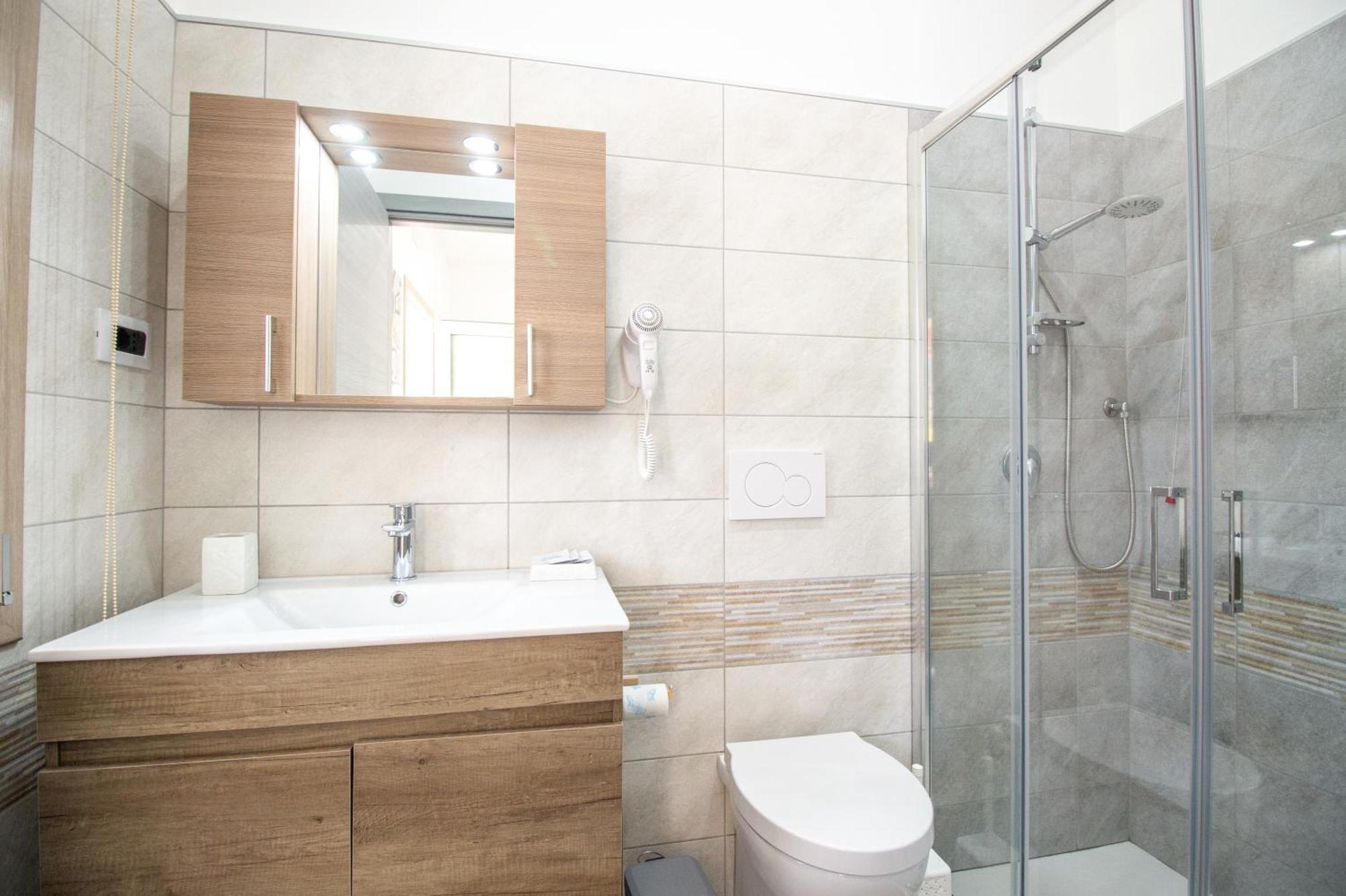 קרדדו S'Omu E Chicchinu Rooms מראה חיצוני תמונה